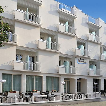 Hotel Favorita Чезенатико Екстериор снимка